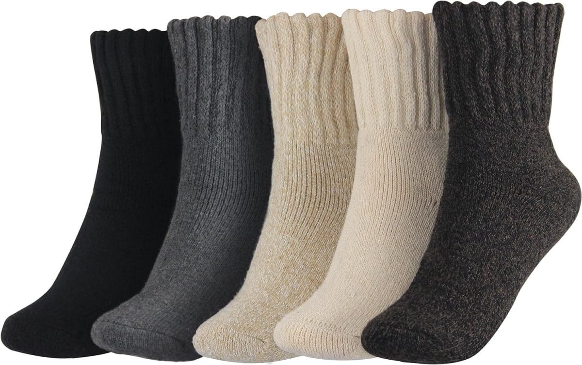 BenSorts Womens Winter Boots Socks Thick Warm Cozy Crew Socks Solid Color Gifts