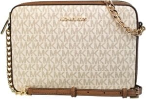 Read more about the article Michael Kors Crossbody Review