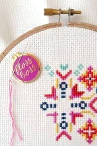 Read more about the article 10 Easy Cross Stitch Patterns for Gift-Giving